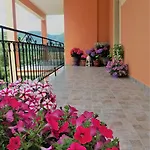 Ziogas Luxury Apartment