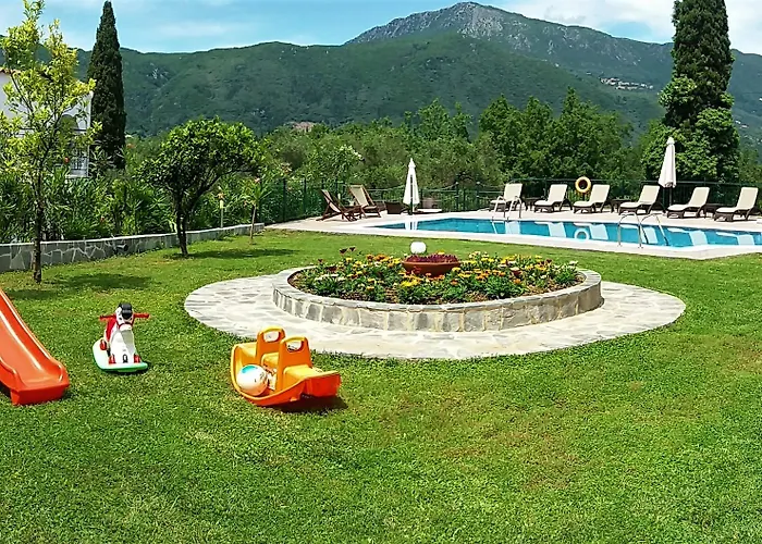 Ziogas Luxury *